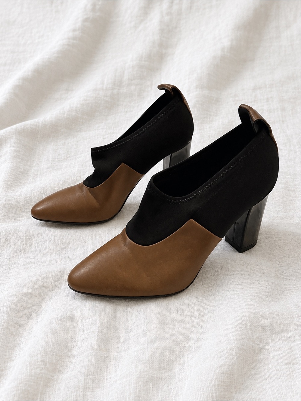 Via Spiga Brown and Black Two-Tone Pointed Toe Heels